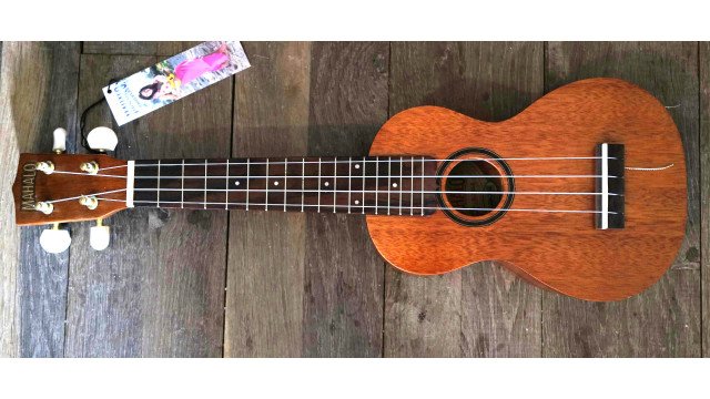 Mahalo U320S soprano ukulele